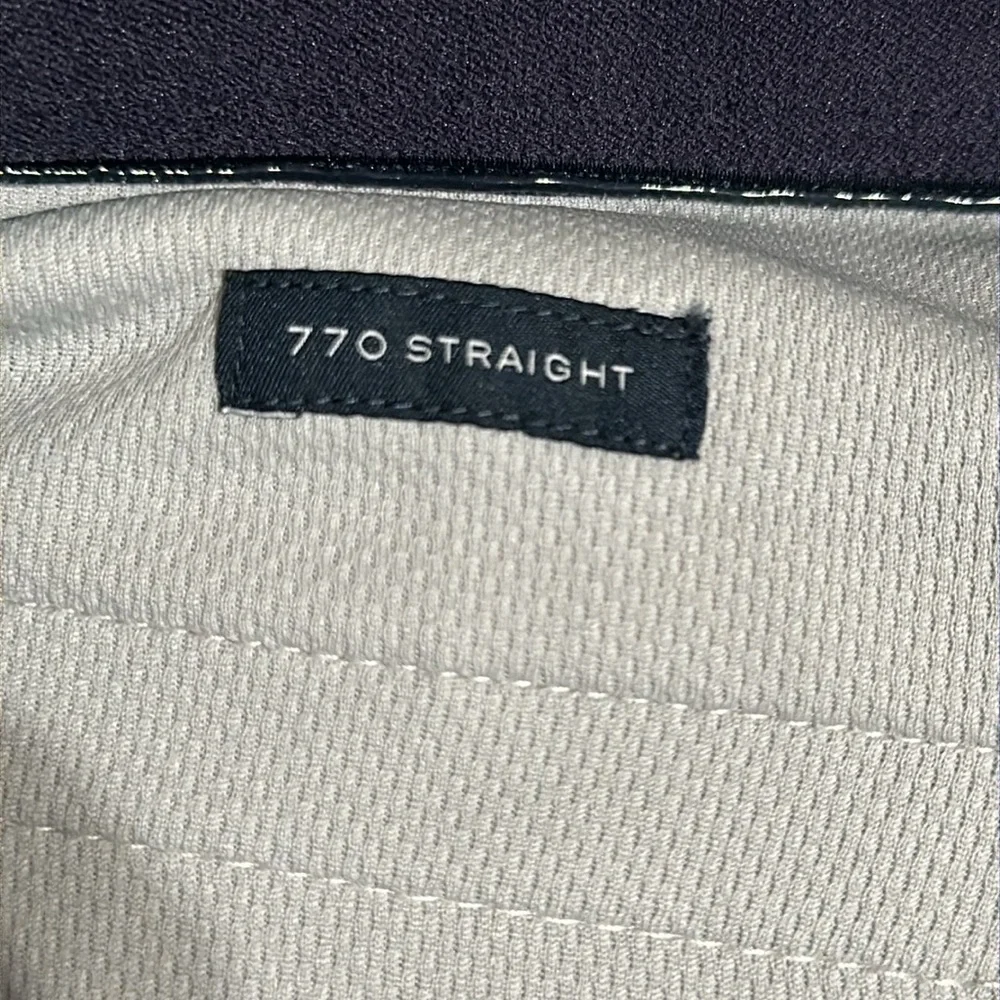 J.Crew 770 Straight-fit tech pant in stone (35x32)